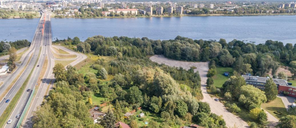 „SBA Urban“ stiprina pozicijas Rygoje: įsigijo 3 ha sklypą ant Dauguvos kranto